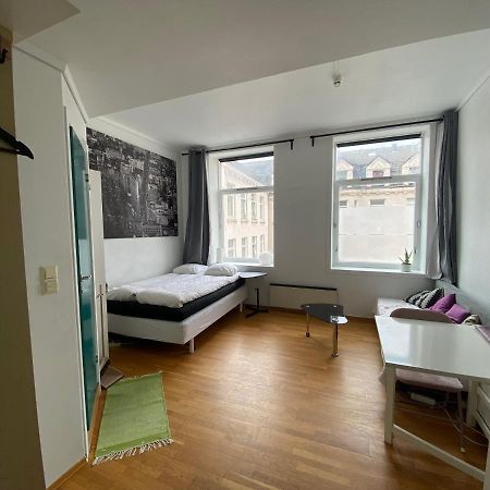 Lille Bryggen Studio 20M² Apartamento Bergen Exterior foto